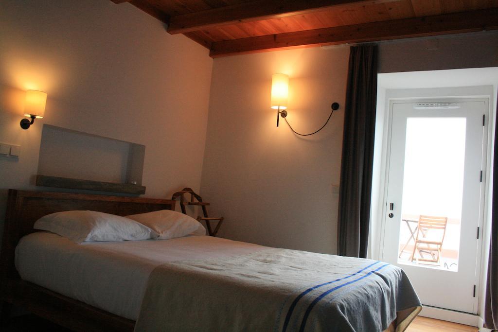 Casa de Almagreira - Empreendimento de Turismo em Espaço Rural - Casa de Campo Vila do Porto Quarto foto